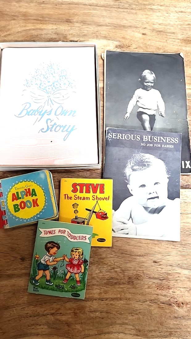 Vintage Baby & Toddler Book Lot Whitman Alpha Book Steve Steam Shovel Baby's Own Story 1939: 10.5 x 12.5 x 2.5 3.2 lb Low Estimate: 8.00 High Estimate: 40.00