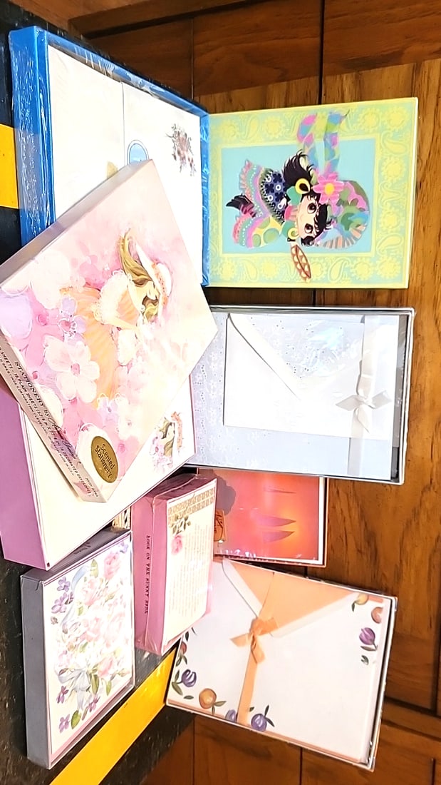 8 Assorted Vintage Boxed Stationery Notepaper Sets. Montag, Whispering Pine, Scented Stationery (1 of 5)