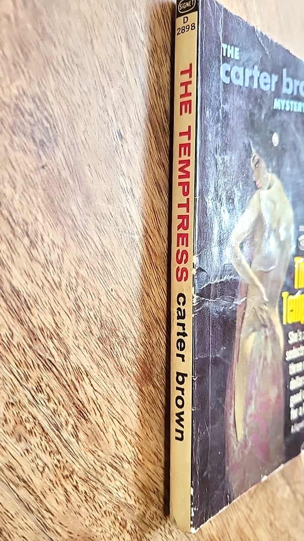 4 Vintage Mystery Pulp z Fiction Paperbacks Ian Fleming Mickey Spillane Carter Brown - 14
