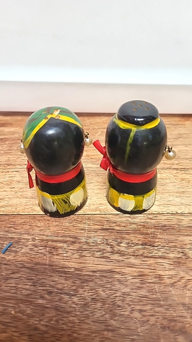 Mid Century Japanese Figural Salt and Pepper Shakers with Red Scarves and Pearl Earrings - 2