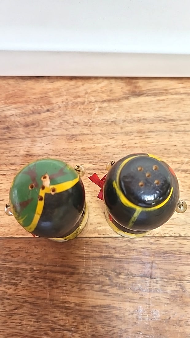 Mid Century Japanese Figural Salt and Pepper Shakers with Red Scarves and Pearl Earrings - 3