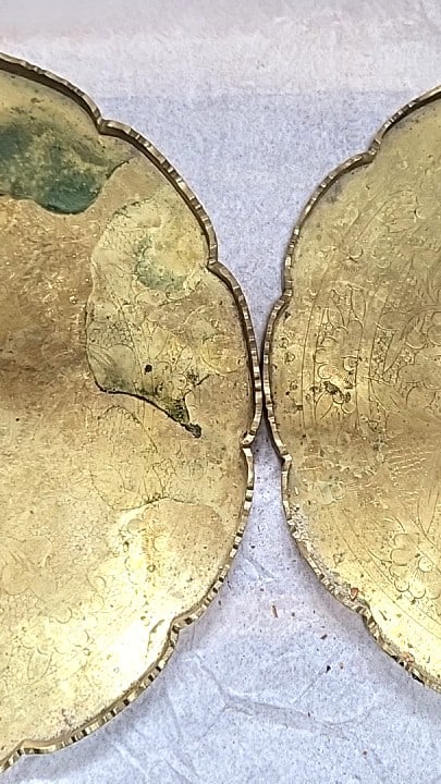 Pair of Engraved Brass Scalloped Floral Serving Trays.: Need polishing 12 x 12 x 1.5 5 lb Low Estimate: 15.00 High Estimate: 60.00