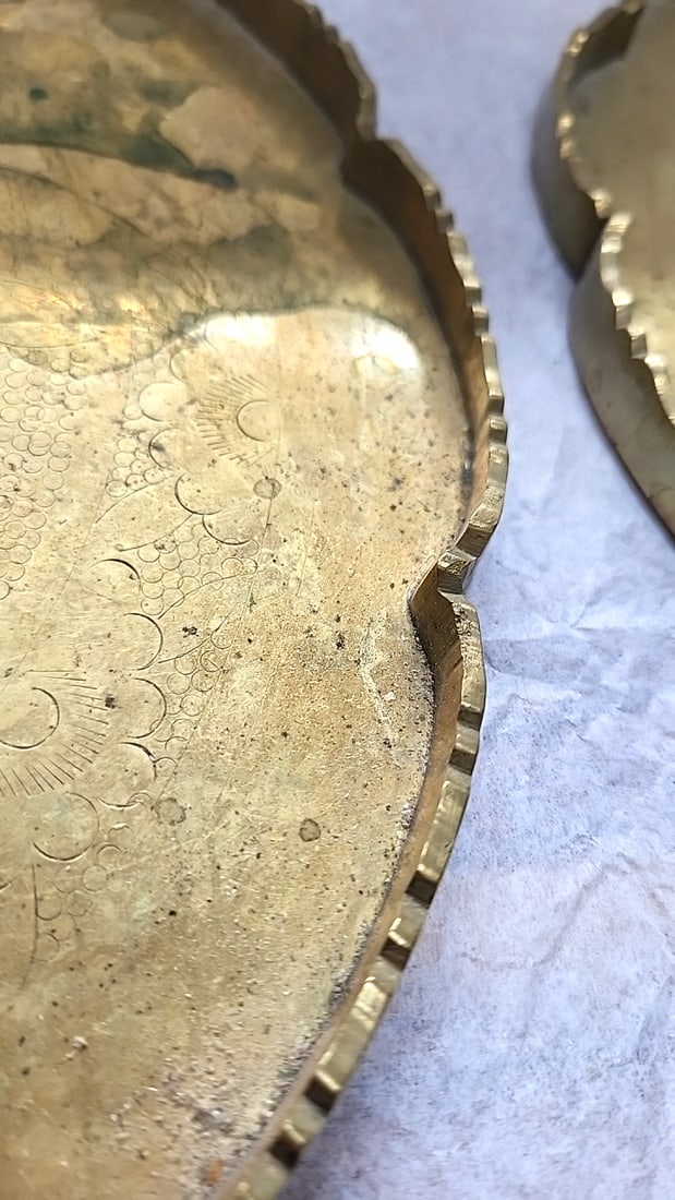 Pair of Engraved Brass Scalloped Floral Serving Trays. - 6