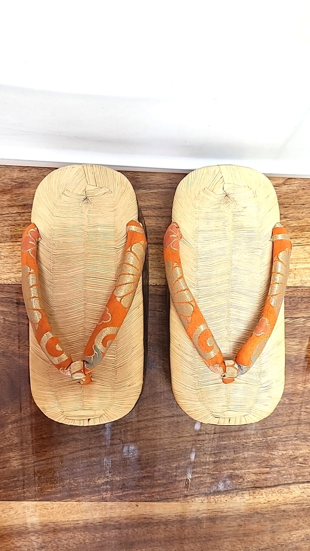 Japanese Lacquered Platform Geta Sandals, Crane Motif, Orange Brocade Straps - 2