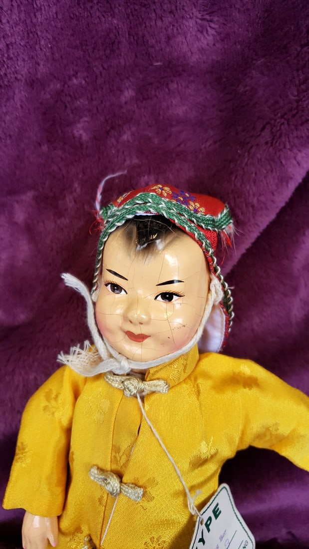 Lot of 3 Made in Hong Kong Dolls - 11