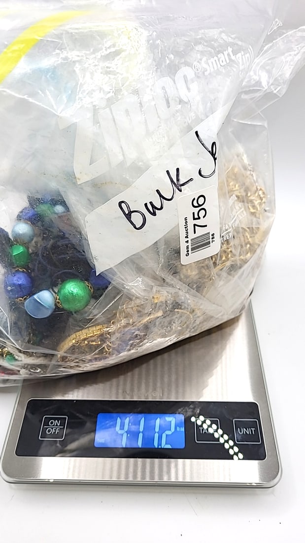 Bulk Mixed Jewelry Lot in Ziploc Smart Zip Bag, 4 lbs 11.2 grams - 5