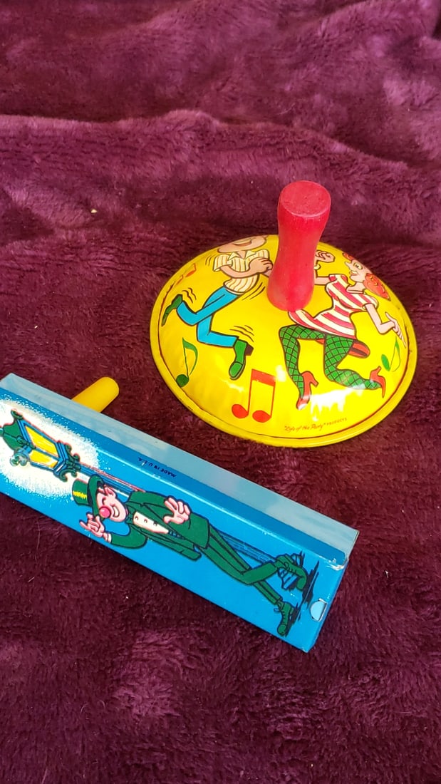 Vintage Toy Lot Regal License Number Bingo MPC 1968 Dodge Charger Model Kit Jacks Charms - 11