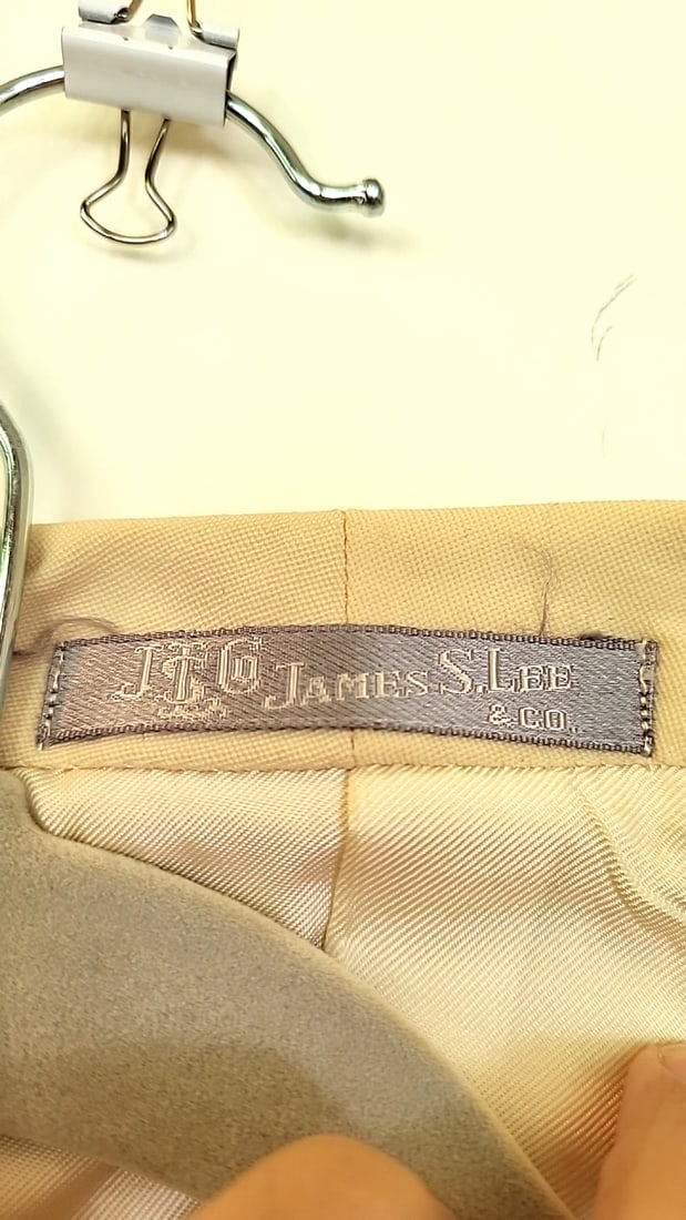 James S. Lee and Co. Ivory Cropped Tuxedo Jacket Shawl Collar Crest Buttons - 3