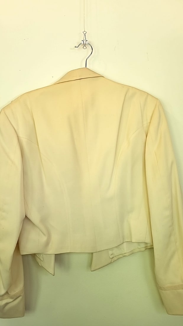 James S. Lee and Co. Ivory Cropped Tuxedo Jacket Shawl Collar Crest Buttons - 8