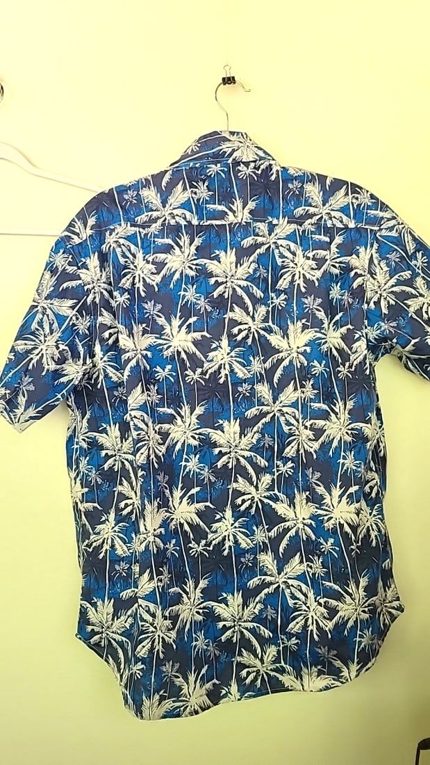 3 mens Hawaiian shirts. Eighty Eight Platinum, Basically, NE Limited. - 11