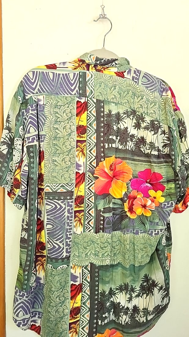 Jams World Collectors Edition 30th anniversary. Size M Tropical Floral Palm Button-Up Shirt - 6