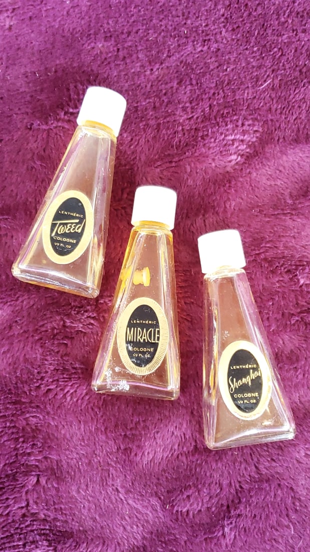 Lot of 3 Lentheric Cologne Bottles Tweed Miracle Shanghai 1/2 fl oz: 4x3x1 1lb Low Estimate: 12.00 High Estimate: 40.00