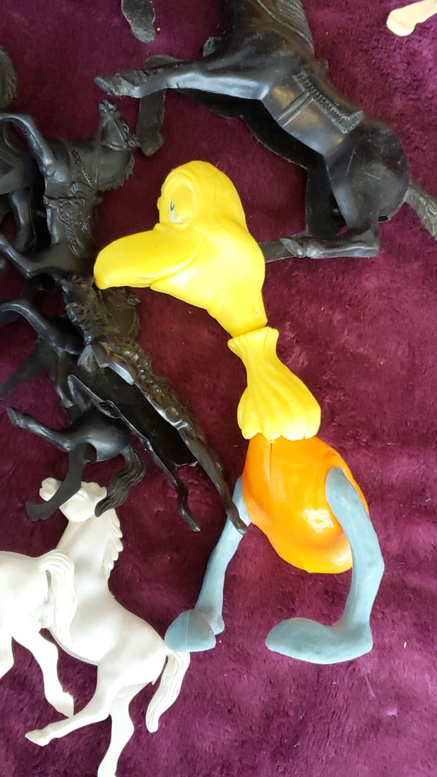 Plastic Toy Animal Figures Lot Horses Lion Rhino Dog Farm Zoo Fence - 10