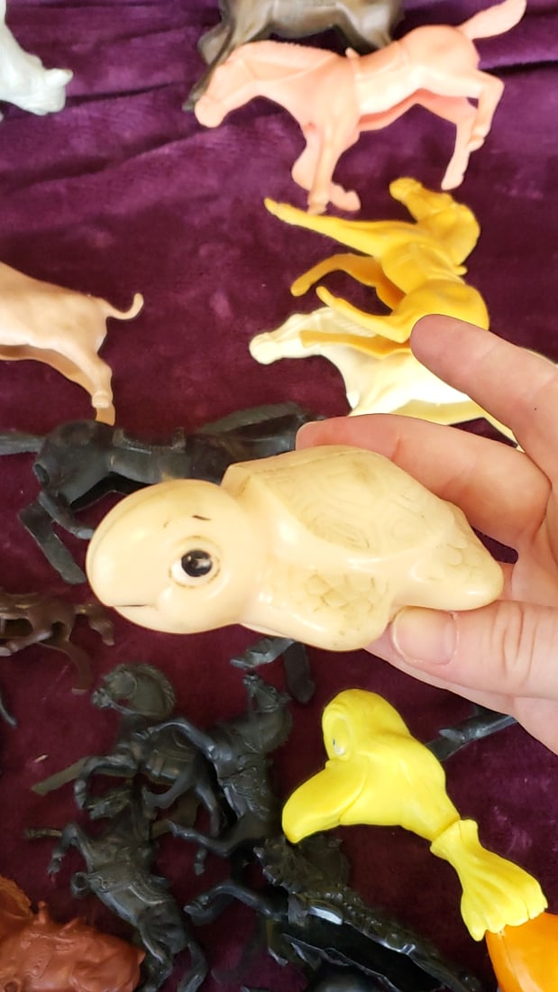 Plastic Toy Animal Figures Lot Horses Lion Rhino Dog Farm Zoo Fence - 8