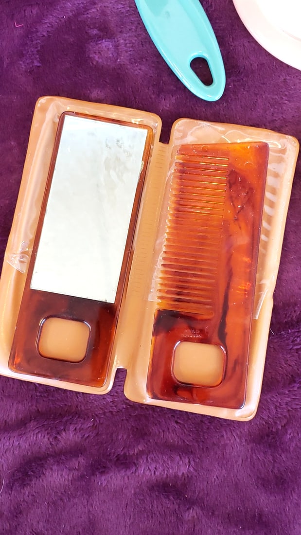 Plastic Handheld Vanity Mirrors & Folding Comb Mirror Set, Teal Peach Amber - 2