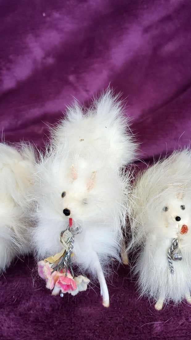 Lot of 3 White Faux Fur Dog Figurines with Chain and Flower Accents - 3