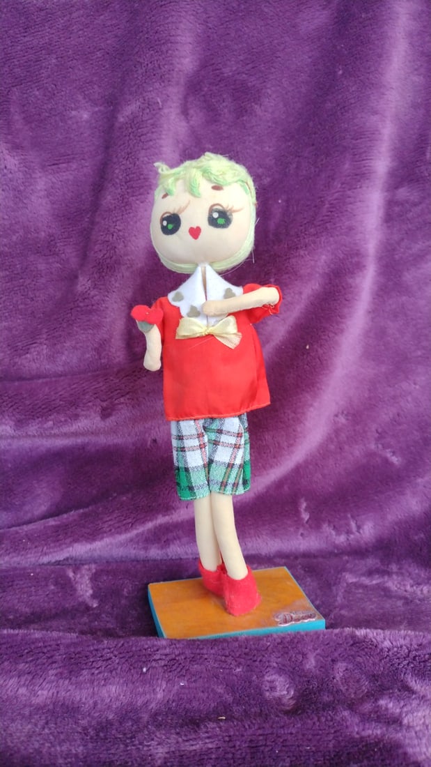 Doll Lot of 3 Pink Dress Parasol, Japanese Happy Doll Red Outfit Stand, Small Kimono - 4