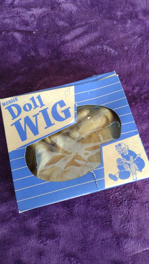 Doll Accessories Lot Floral Headpieces Straw Hat Clothes Wigs Knitting Basket - 10