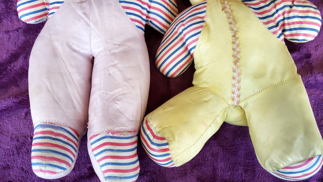 Pair of Rubber Face Cloth Carnival Prize Baby Dolls in Striped Pajamas and Bonnets, 16 in - 3