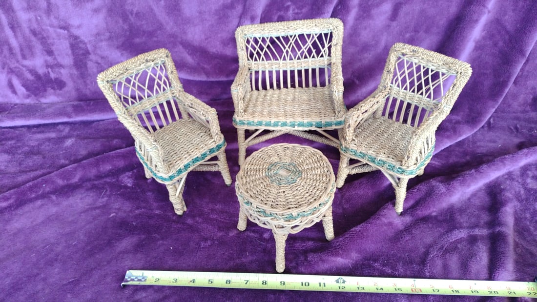 Dollhouse Miniature Wicker Patio Furniture Set, Loveseat, 2 Chairs & Round Table - 5