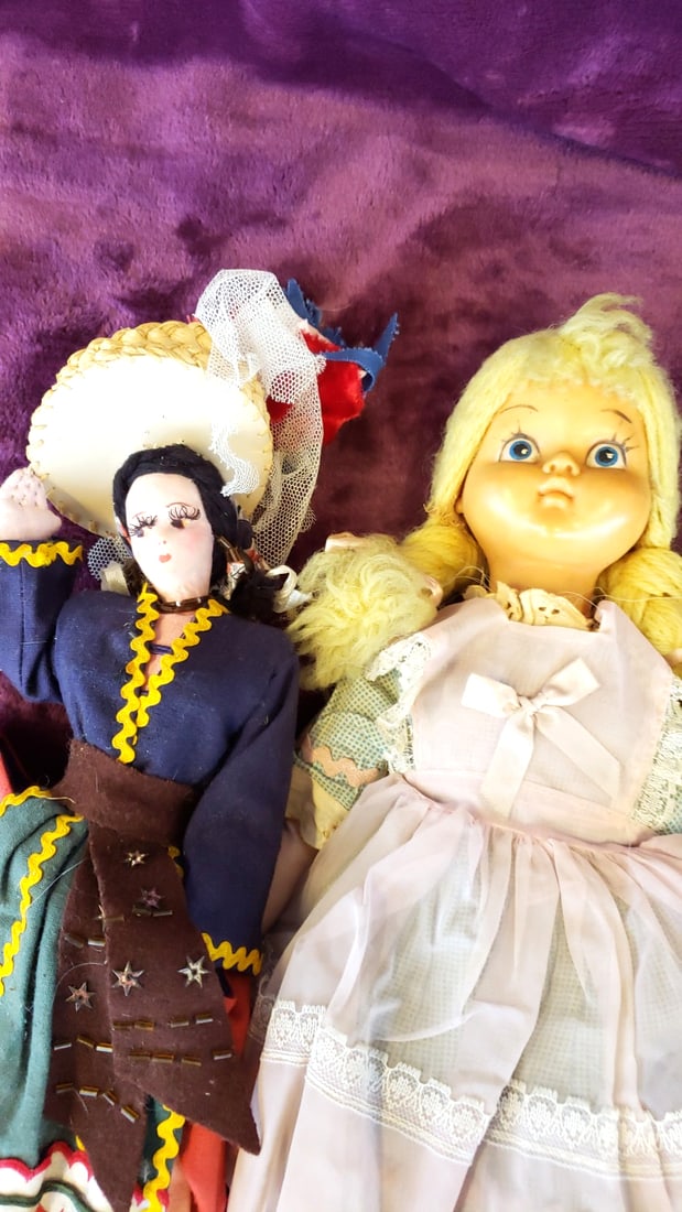 Lot of 5 International Costume Dolls: Hula, Folk Dress & Fur Snowsuit, 12-16 in - 6