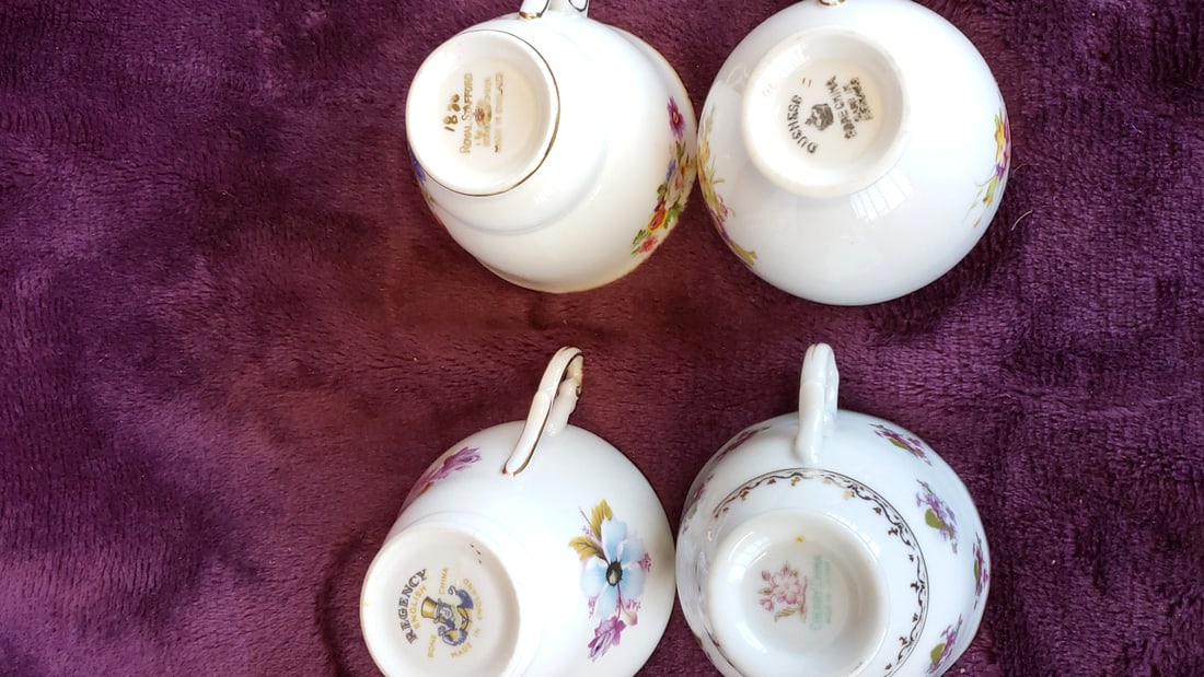 Lot of 10 Floral Fine Bone China Teacups: Foley, Rosina, Royal Jackson, Royal Windsor, Woodlands - 7