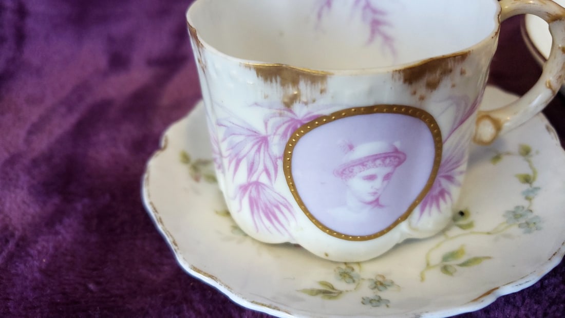 R.C. Versailles Bavaria Edward VII & Alexandra 1902 Coronation Cup and Saucer - 8