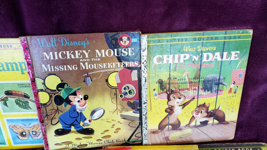 Little Golden Books Lot Disney Mickey Mouse Chip n Dale Rudolph captain kangaroo - 3