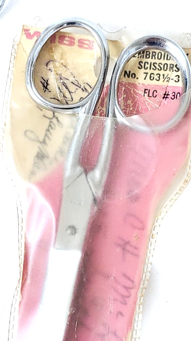 3-Pc Scissors Lot: Wiss No. 7631/2-3 Embroidery Scissors, Supercut 22 Shears - 3
