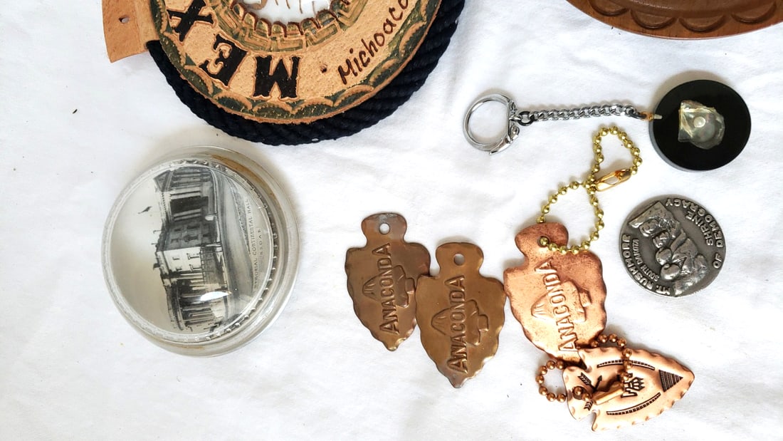 Travel Souvenir Lot Keychains Scorpion Brazil Mexico - 2