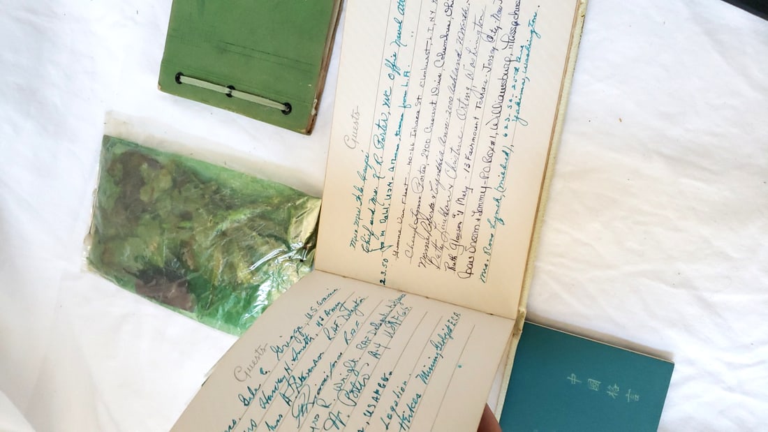 Ephemera Lot: Guest Book, Chinese Proverbs, Chinese Porcelain & Pottery, Montana Bankers Booklets - 9