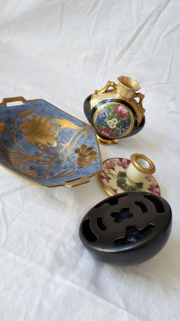 Lot of 4 Decorative Porcelain/Ceramic Pieces: Floral Tray, Handled Vase, Candle Holder, Black Flo...: 12 x 6 x 10 3.5 lb Low Estimate: 12.00 High Estimate: 30.00