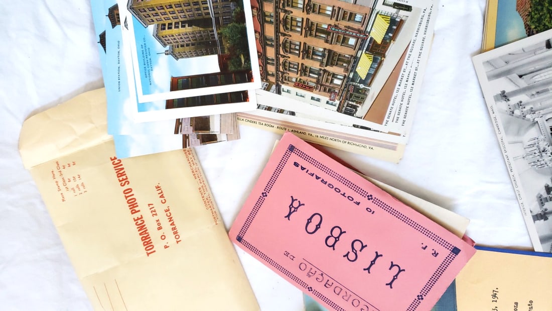 Vintage Travel Postcards & Souvenir Booklets Lot: Sainte-Anne-de-Beaupr, Hollywood, Baltimore - 6