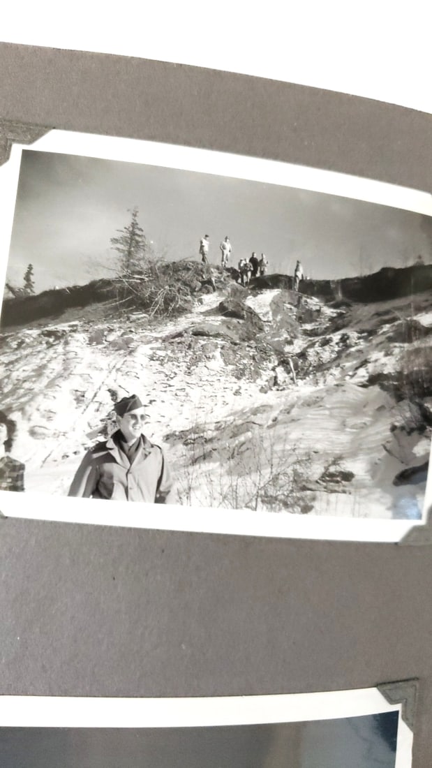 Large photo album military, small town, sweethearts 1940s - 16