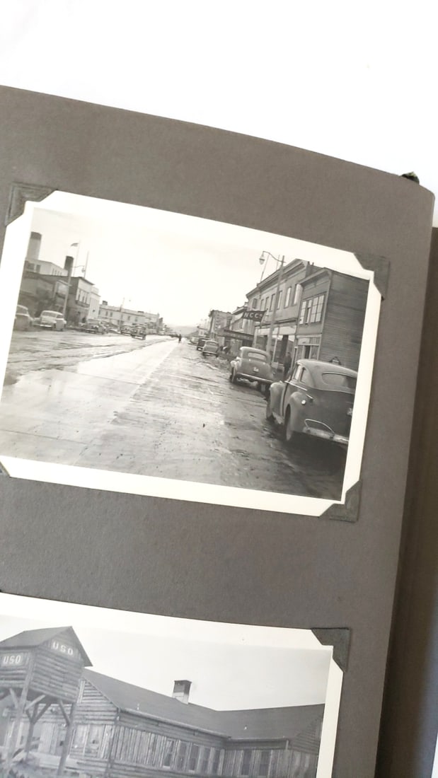 Large photo album military, small town, sweethearts 1940s - 8