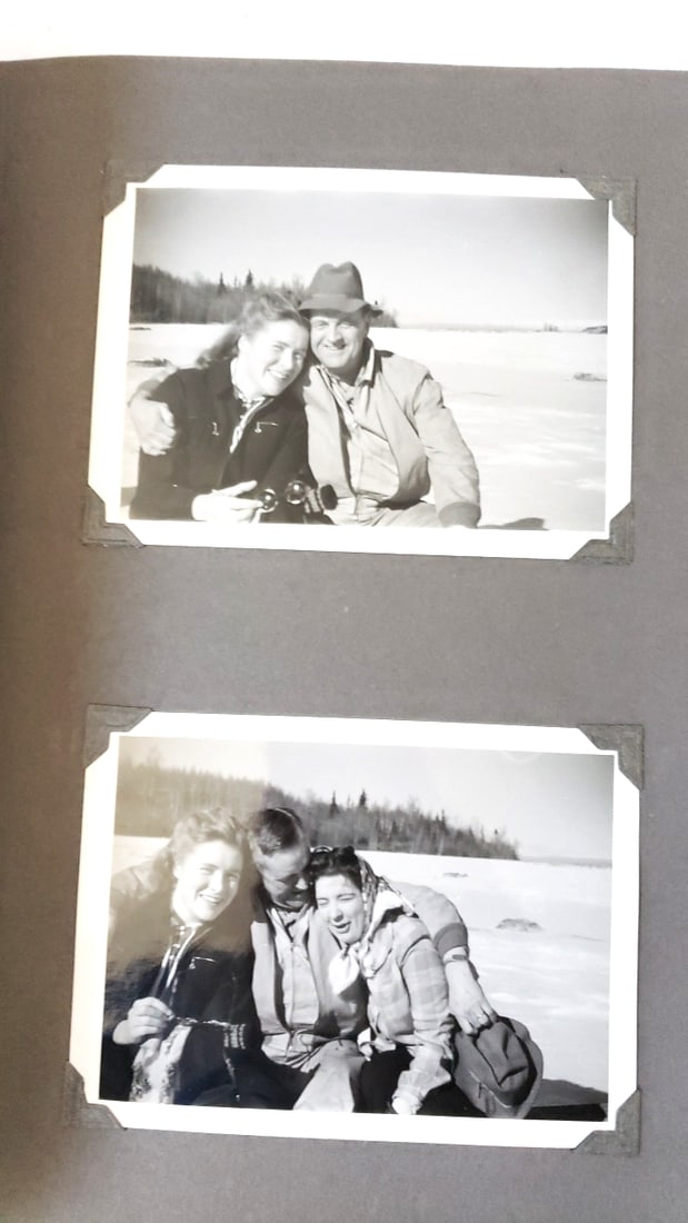 Large photo album military, small town, sweethearts 1940s - 9