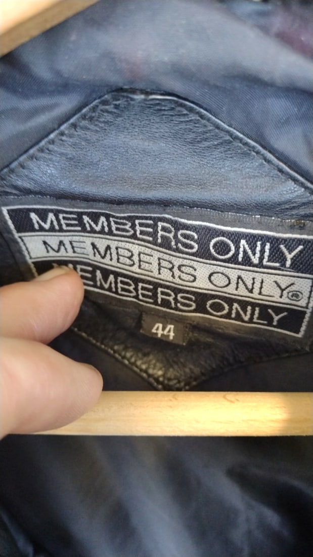 Members Only Black Leather Bomber Jacket with Epaulets - 7