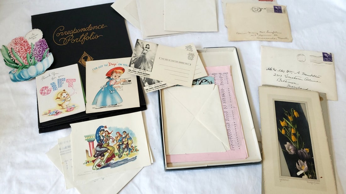 Vintage Correspondence Portfolio with Greeting Cards, Postcards, Envelopes & Stamps: 1930s to 50s 12 x 10 x 2 1.2 lb Low Estimate: 10.00 High Estimate: 45.00