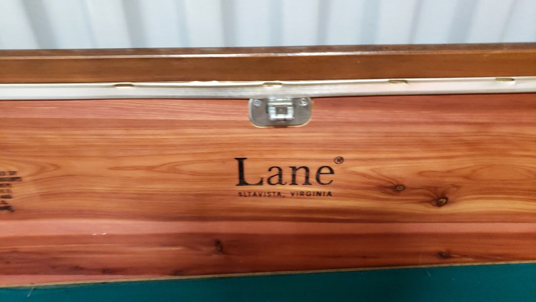 Lane Altavista Cedar Hope Chest Blanket Trunk with Carved Front Panels, 43 in - 3