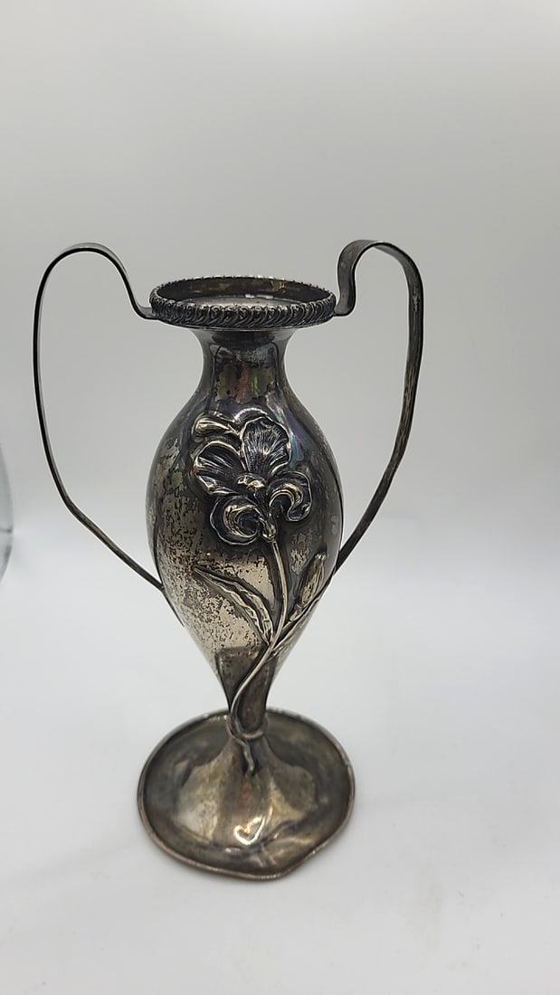 Pair Of Sterling Silver Art Nouveau Two-handle Bud Vases With Floral Relief. 366g - 8