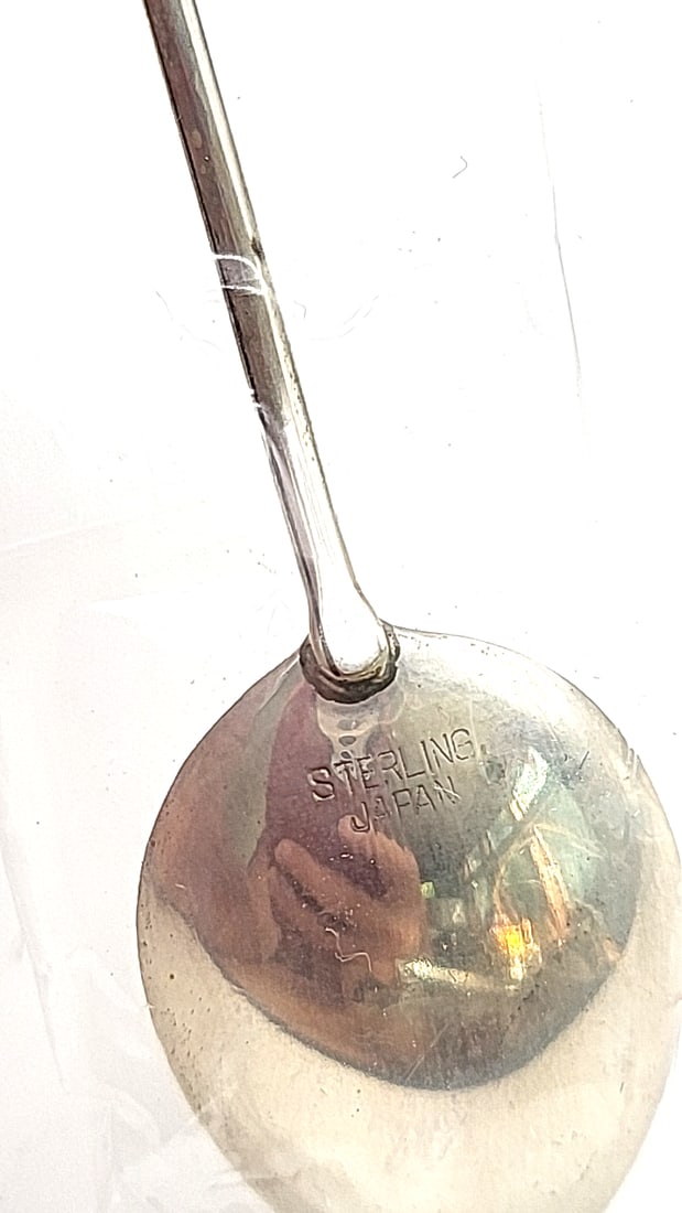 Boxed Set Of Sterling Japanese Landmark Cocktail Spoons Stirrers. - 8