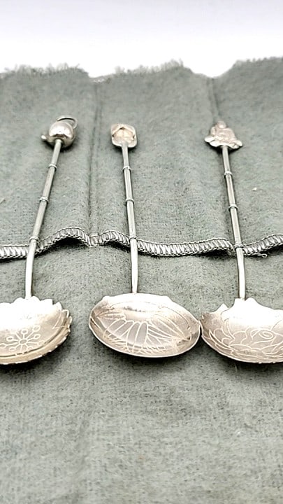 Set Of 6 Sterling Decorative Spoons With Figural Finials - 2