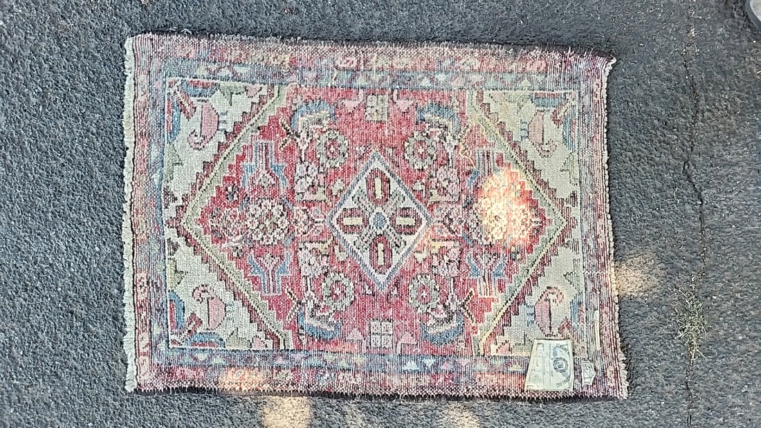 Iranian Handmade Persian Rug 100 Wool Pile Red Medallion - 2