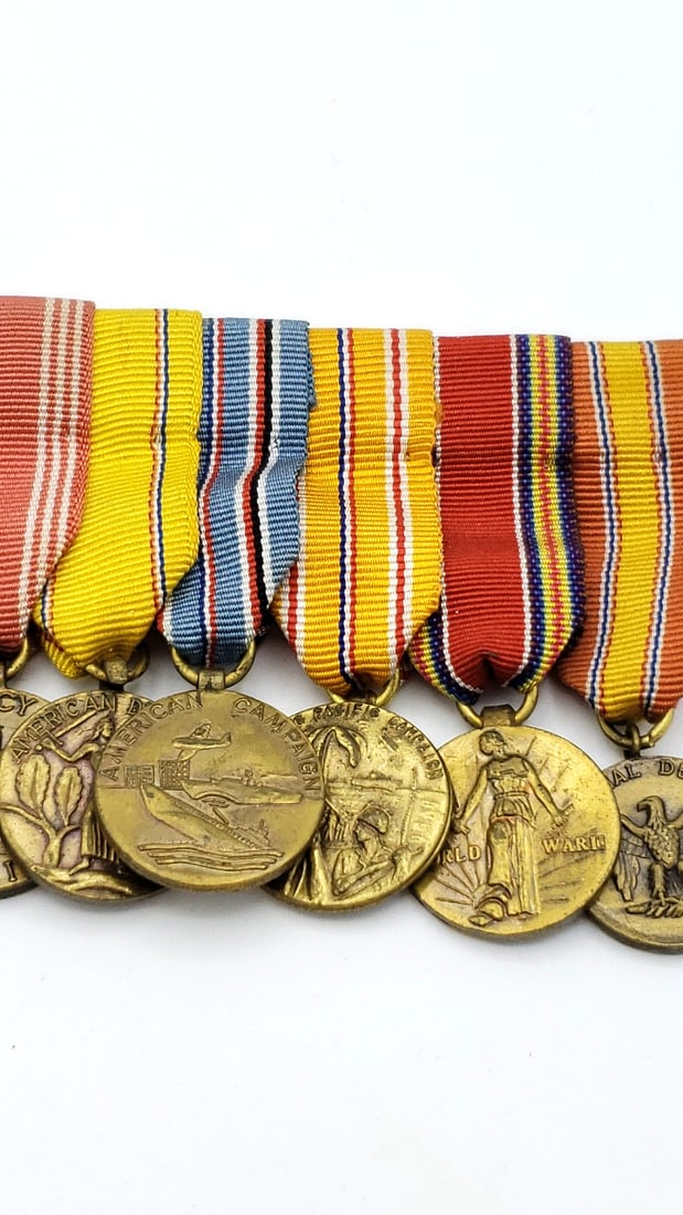 U.S. Military Miniature Medal Bar With Wwii Campaign And National Defense Medals - 3
