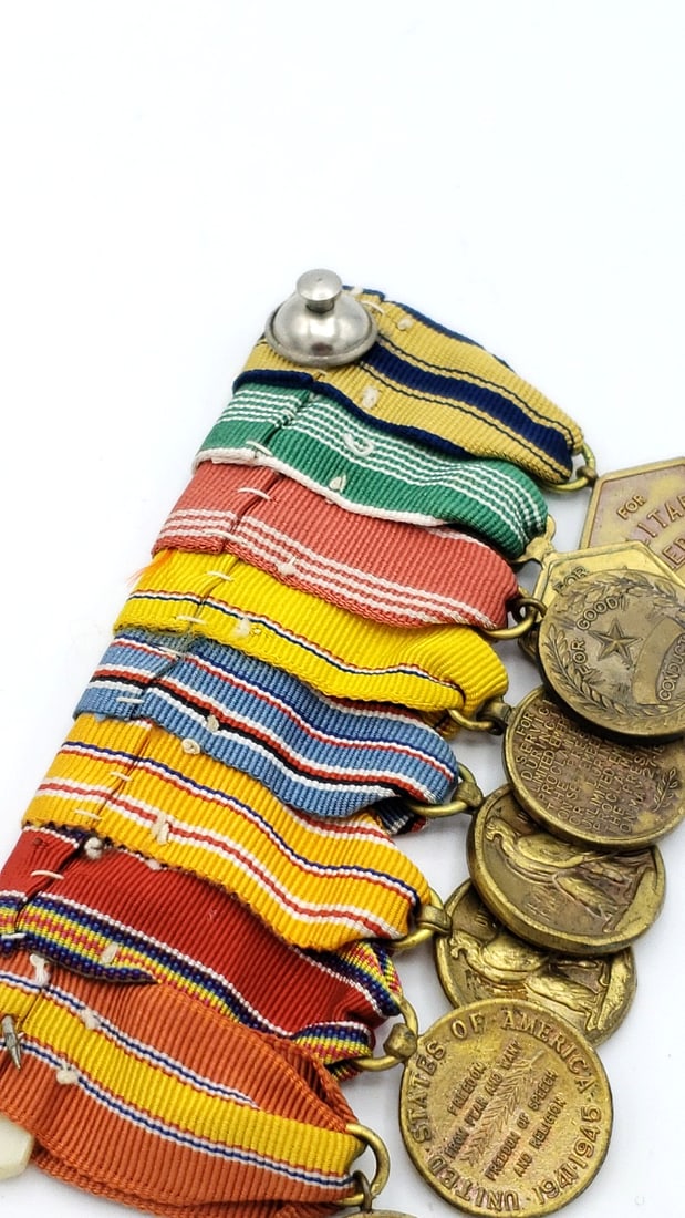 U.S. Military Miniature Medal Bar With Wwii Campaign And National Defense Medals - 8