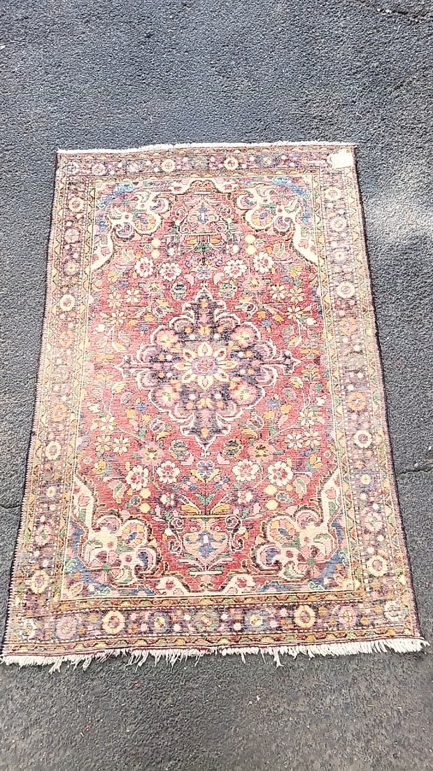 Red Floral Medallion Oriental-style 100 Wool Pile Area Rug With Fringe Made In Iran - 2