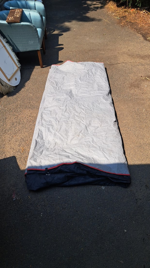 Like New Cascade Outdoor Gear 6-man Camping Tent With Poles, Stakes And Carry Bag - 4