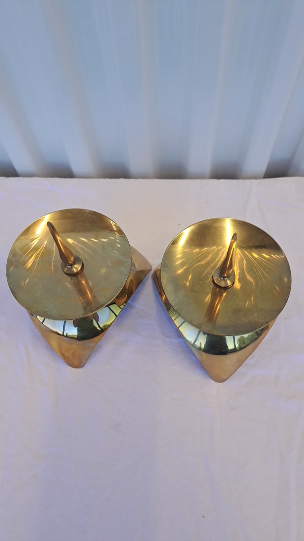 Pair Brass Taper Candle Holders With Round Drip Plates And Curved Tripod Bases - 4
