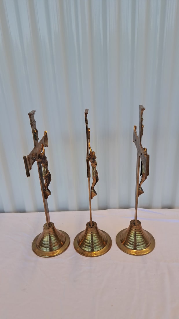 3 Brass Crucifix Altar Candlesticks With Jesus Christ - 5