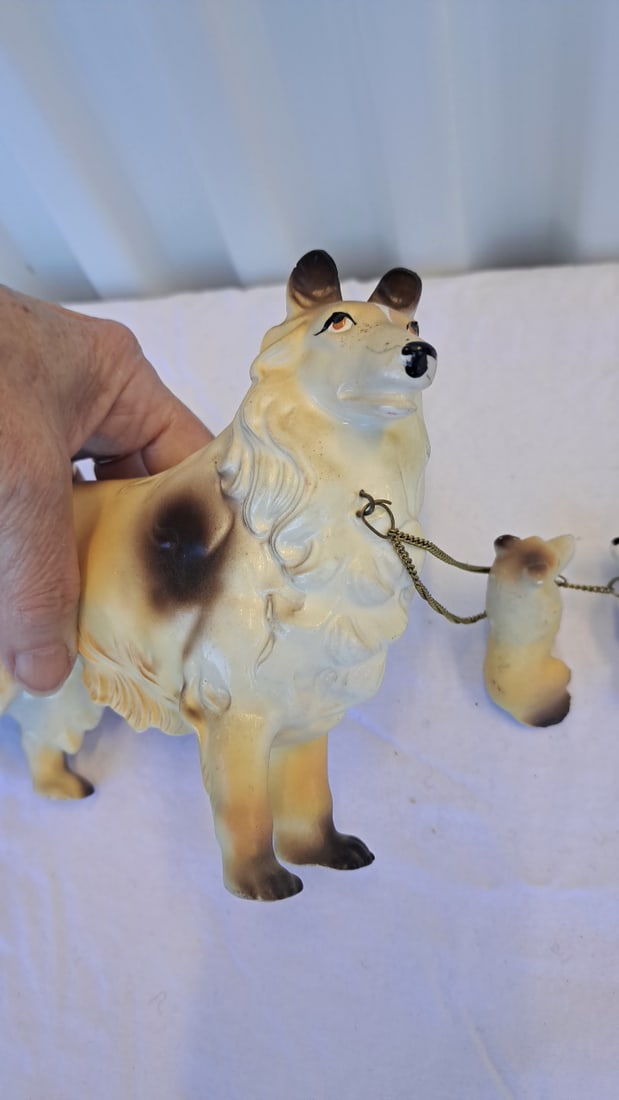 Ceramic Collie Dog Figurine With Two Puppies And Chain Leashes - 5